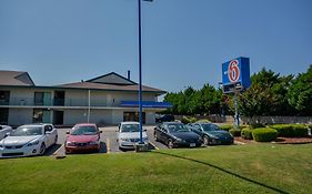 Motel 6 Huntsville Al